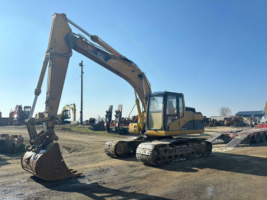 Dezmembrez excavator Caterpillar 318C,319C-piese de schimb Caterpillar