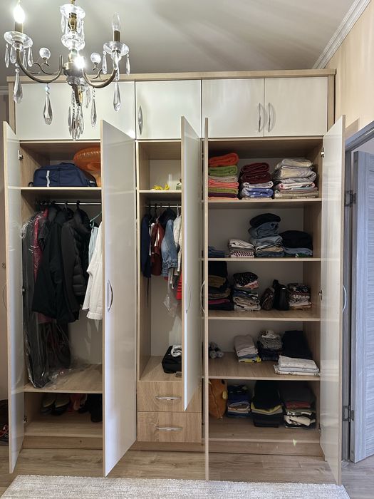 Шкафы продается.