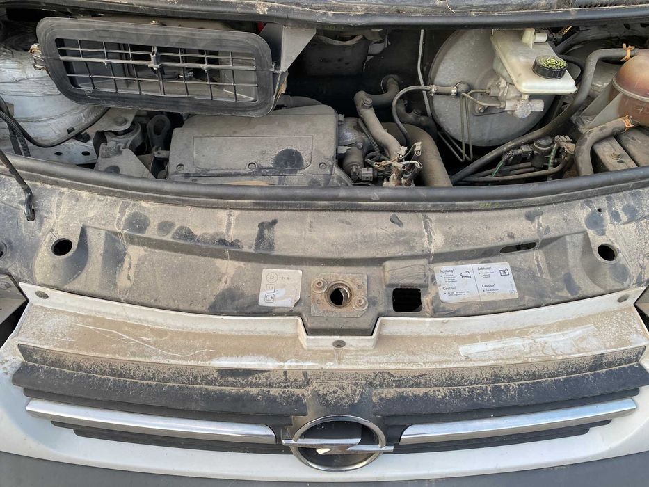 Scaun Bancheta Fete usi Timonerie OPEL VIVARO 1.9 DTI F9Q mediu 2006
