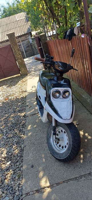 Vând yamaha mbk booster