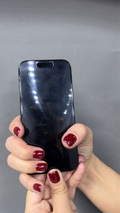 Продам Iphone 15 pro