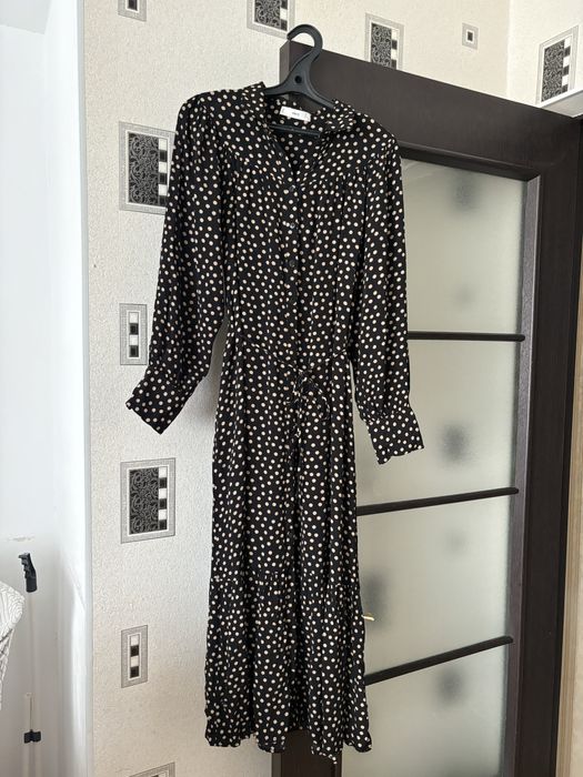 Б/у платья, куртки, джинсовка