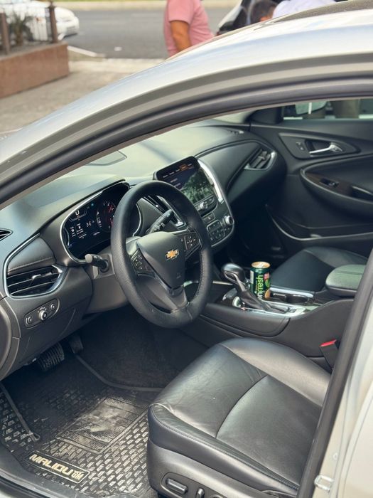 Chevrolet Malibu 2 primer 2022