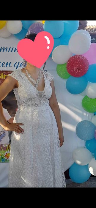 Дамски официални рокли