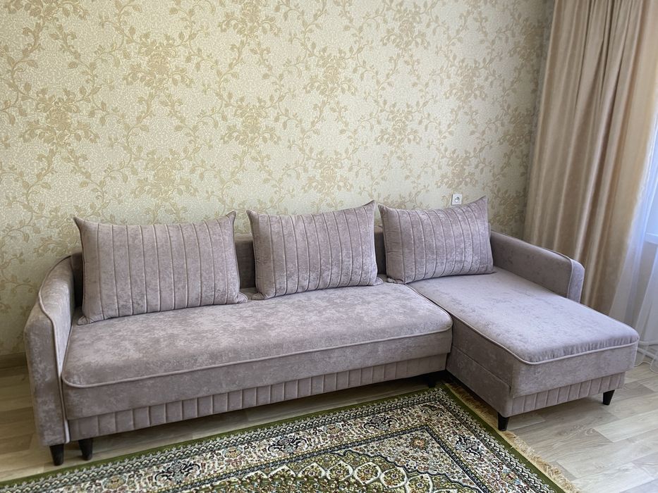 Продам новый диван угловой