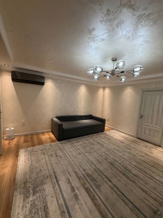 Продается 3/1/4 62м2 на ул. Абая, ор-р: массив Джангох