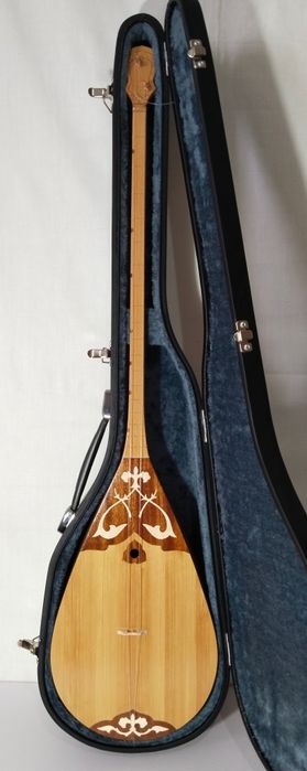 Чехол футляр для домбыры.