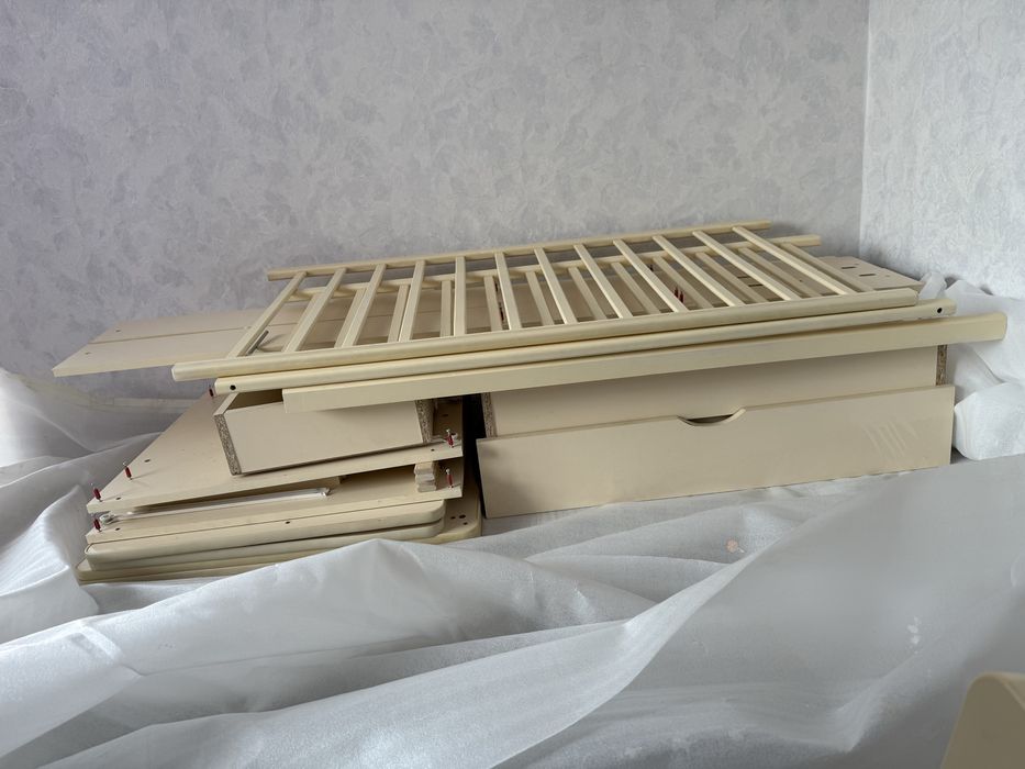 Детская кровать -трансформер