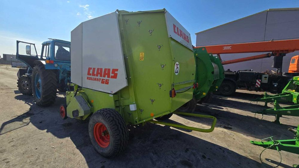 Пресс-подборщик Claas Rollant б/у в Костанае