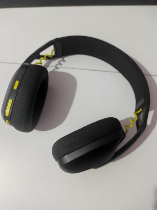Наушники Logitech G435 Цвет (черный)