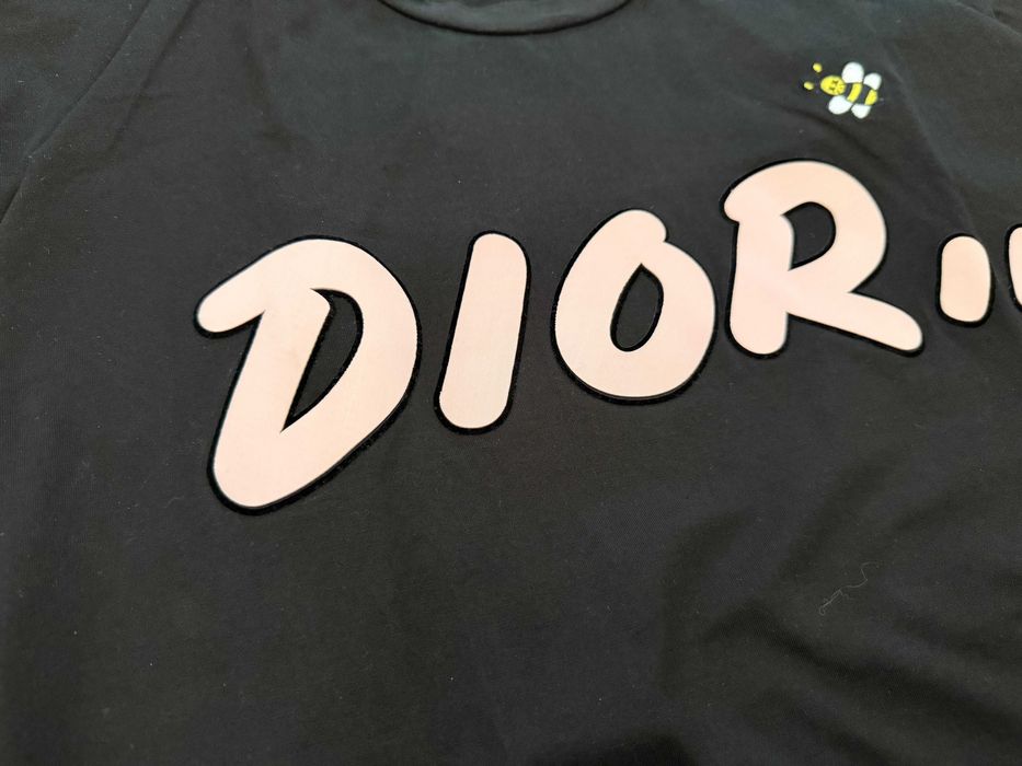 Тениска Dior x KAWS