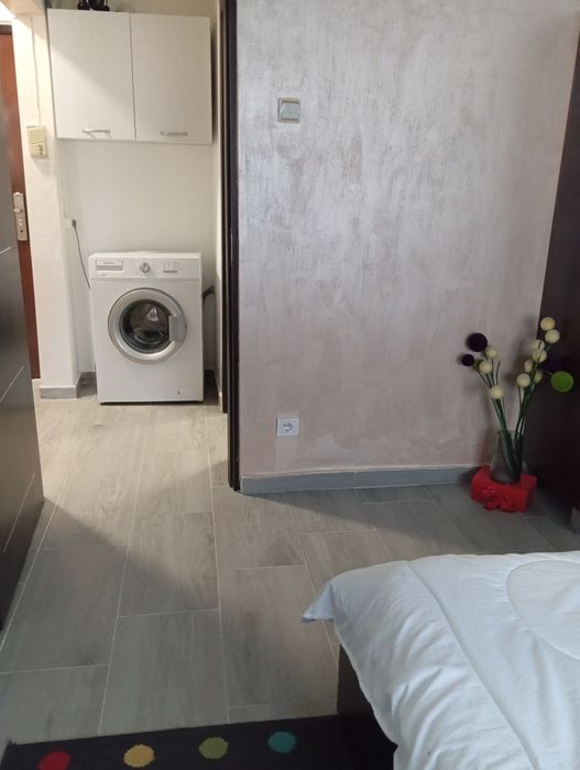 Garsoniera de închiriat Vitan sect3