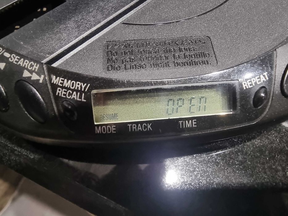 Panasonic portable CD player SL-S138 под восстановление