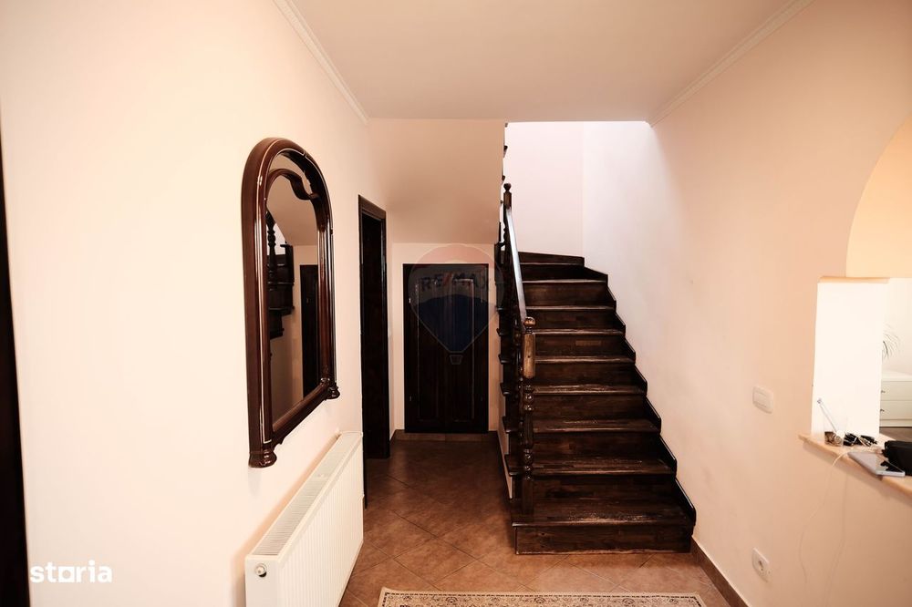 Casă  de vanzare in orasul Solca