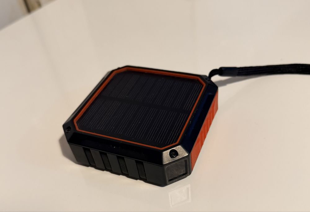 Baterie externa solara