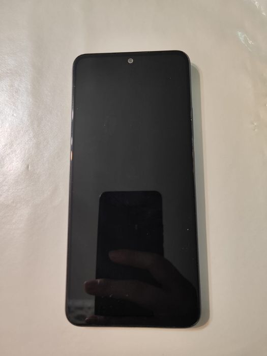 Телефон Redmi Note 12
