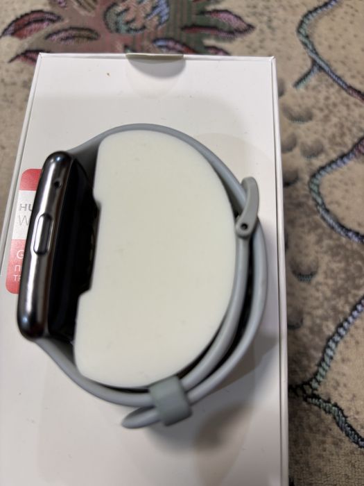 Продам смарт часы.