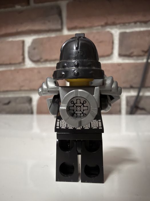 Minifigurină LEGO Ninjago Karlof Tournament of Elements w/ Fists