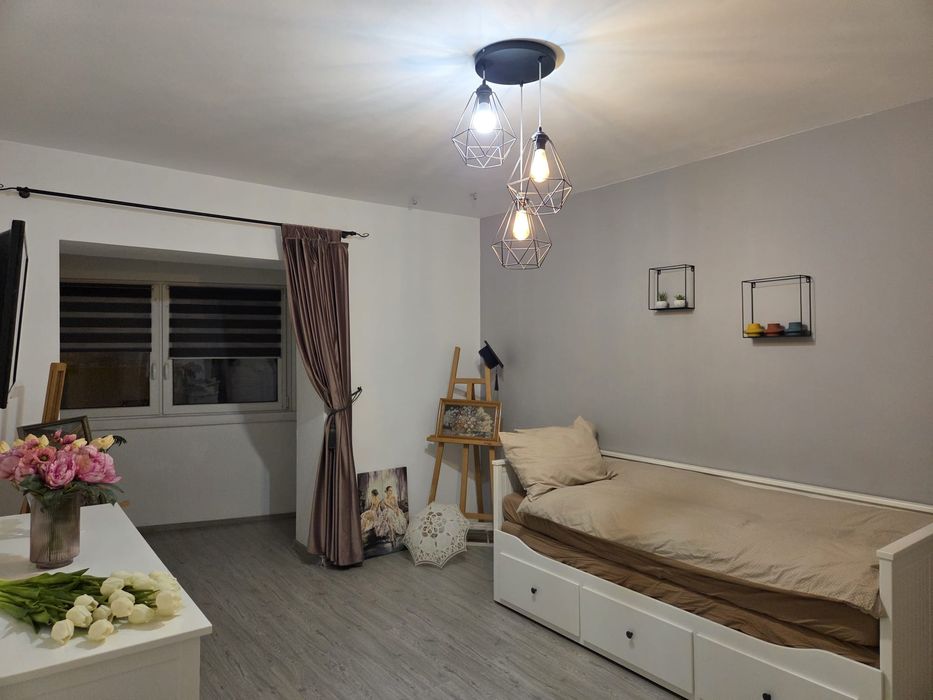 Închiriez apartament în Sebeș, 2 camere,etaj 2, Lucian  Bl