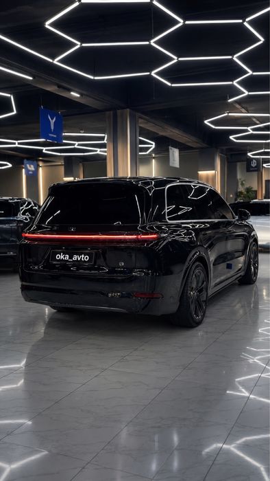 Li 9 ultra 2025 skidkada + Garantiya Avtasalonda tayyori !