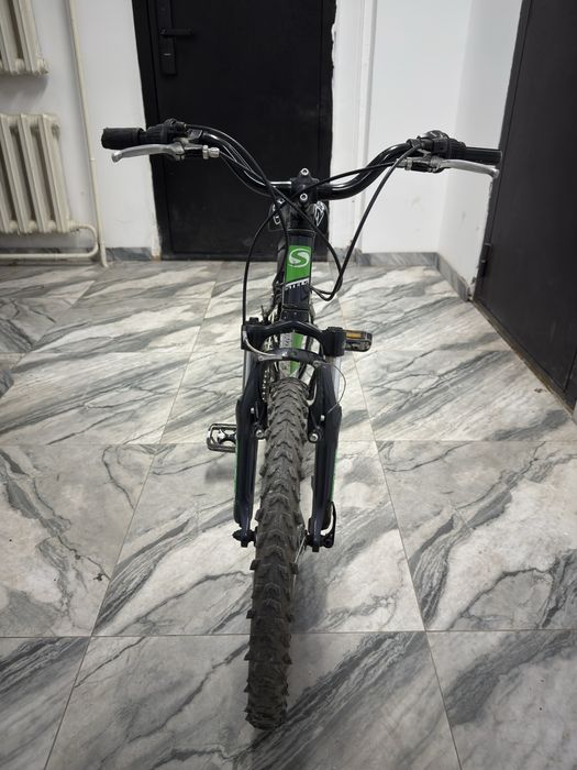 Продаётся велосипед на 5-8 лет