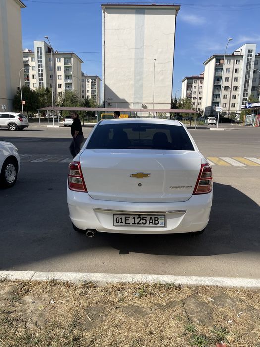 Продаю автомобиль