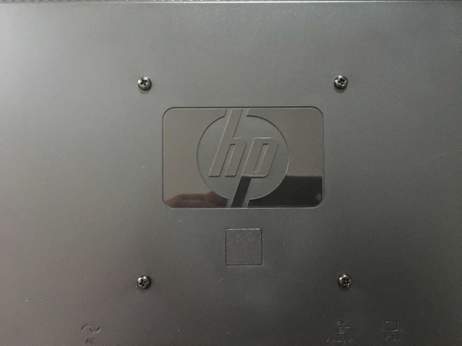 Монитор НРw2216v