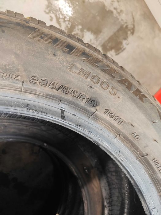 4бр. зимни гуми 235/55/19-255/50/19 Brodgestone спорт пакет