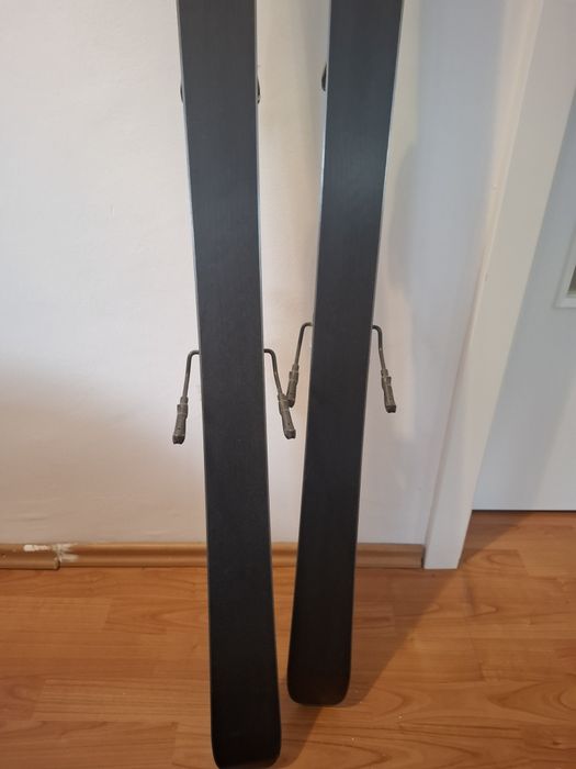 Ski Rossignol 150