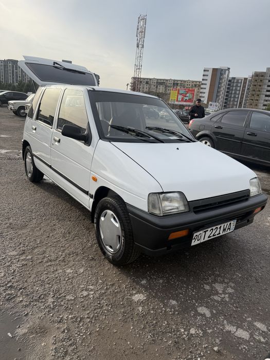 Tico 2000 yil holat idyalniy