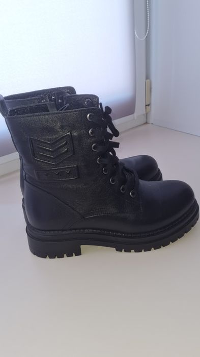 Зимняя обувь Ботинки