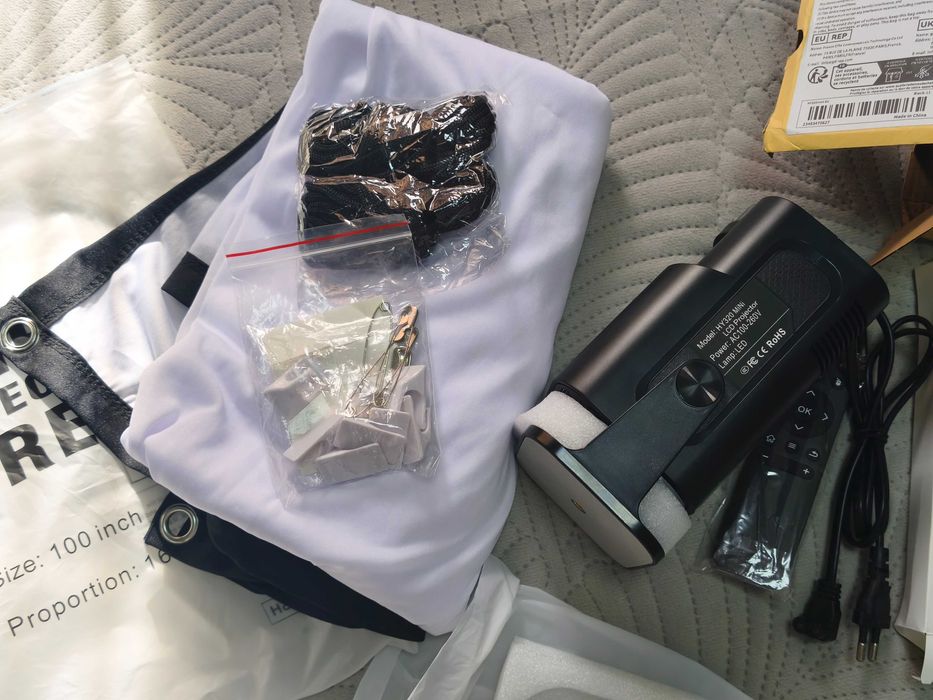 Проектор HY320mini