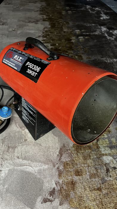 Газовый обогреватель (пушка)