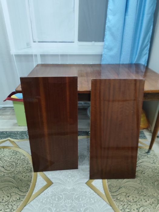 Продам раздвижной стол