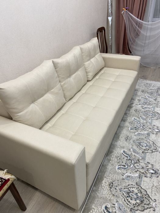 Продам диван в хорошем состоянии