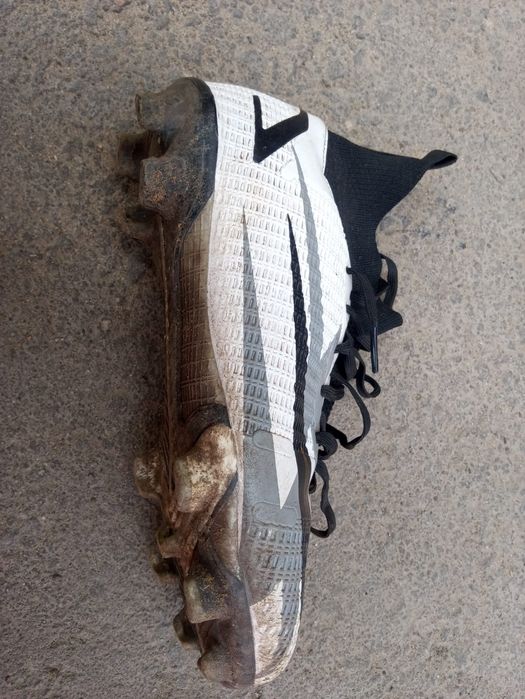 Буцы Наик, размеры 34-35