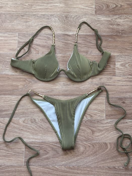 Продам новый купальник