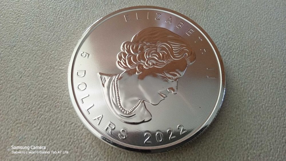 Инвестиционна сребърна монета Кленов лист 2022г.