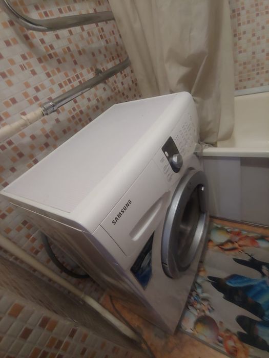 Сдаётся 2ком в мкр Самал, остановка Самал