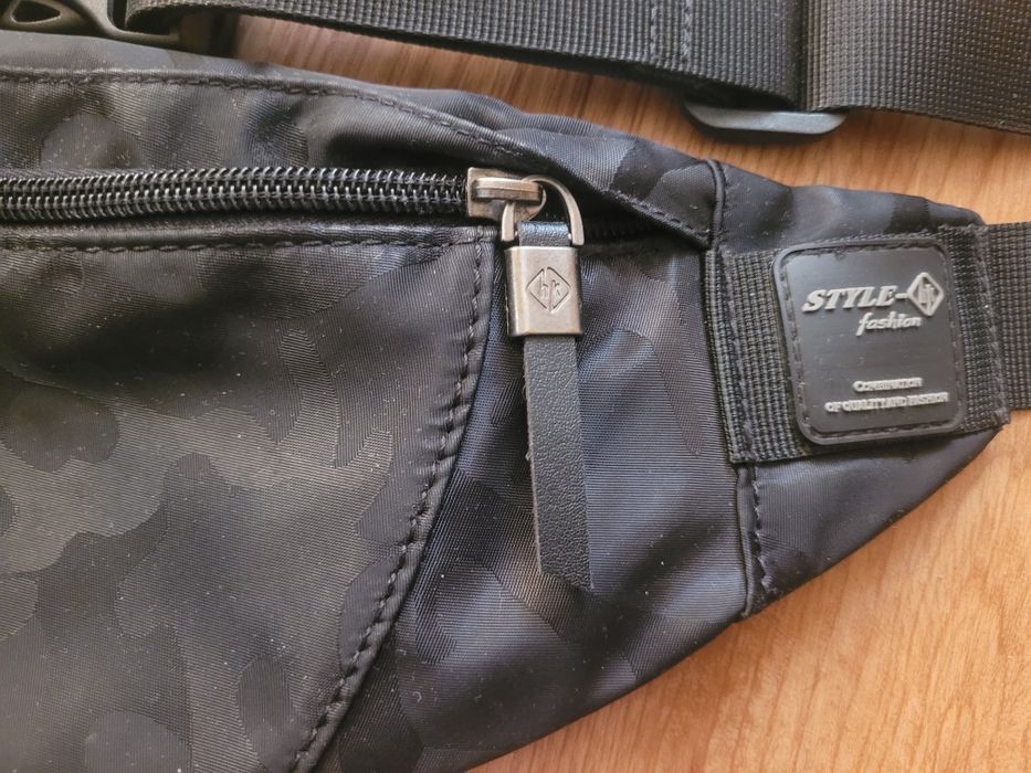 Сумка на пояс мужская