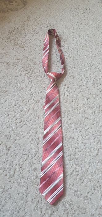 Продам галстуки.