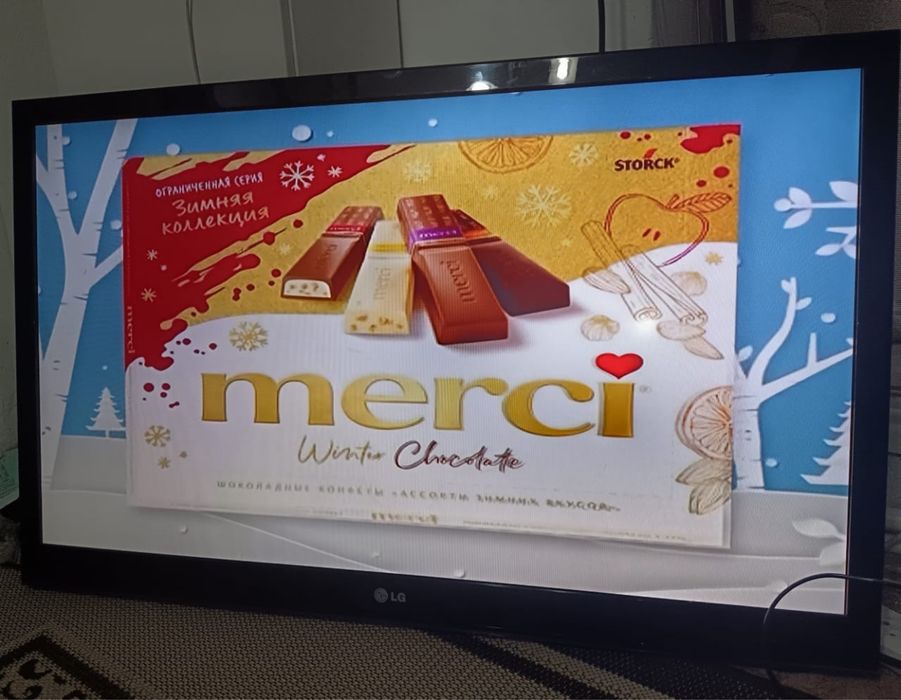 Продам телевизор 109см LG