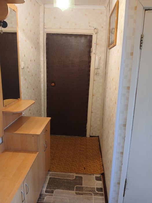 Продам 2 комнатную квартиру.