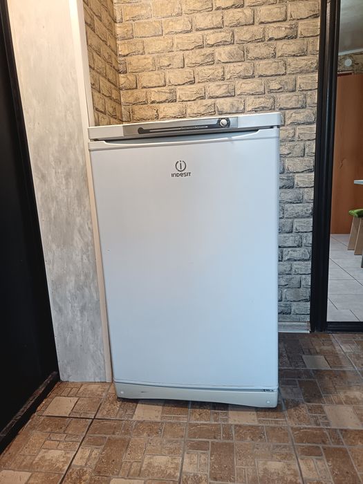 Продам морозильную камеру 45000