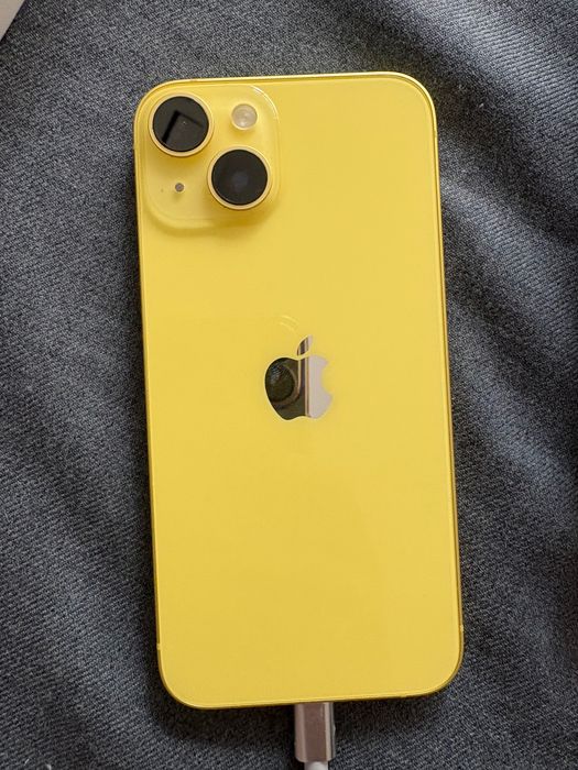 Iphone 14 128gb жълт/черен