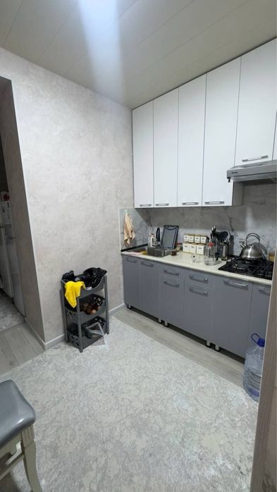 2х комнатная с мебелью и техникой вдоль центральной дороги