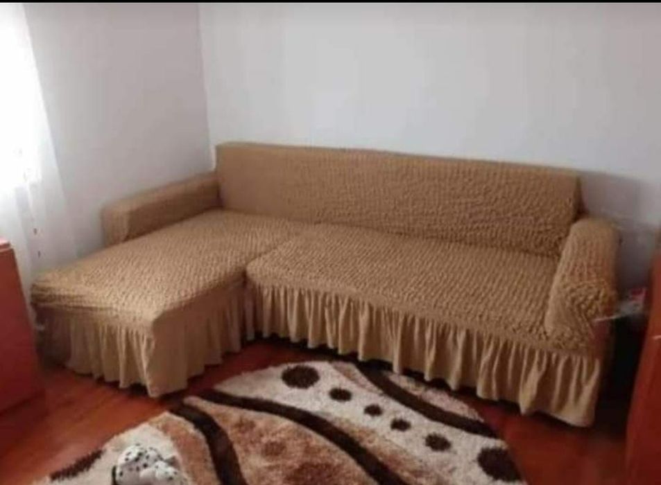 Huse coltar cu volane