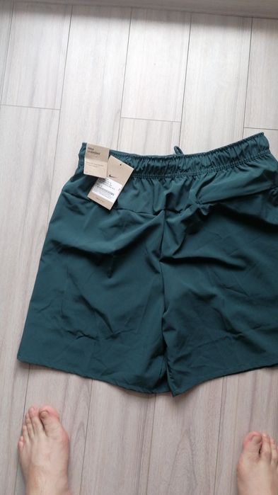 Pantaloni nike originali. Noi cu eticheta..