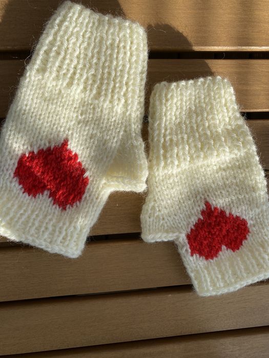 Ръкавици  ръчно изплетени стилни