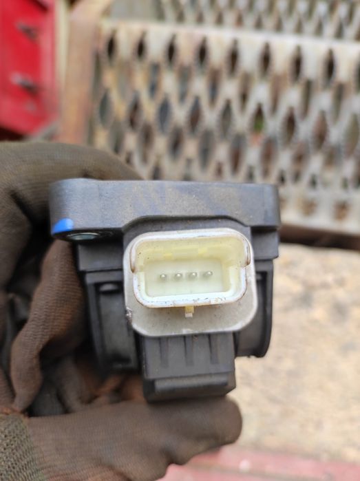 Потенциометър на газта за Пежо-407(без темпомат)